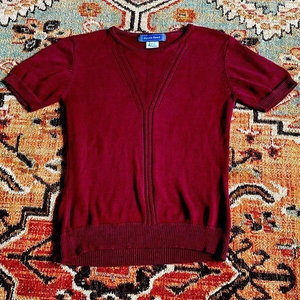 1990's‎ Austin Reed Classic red knit short sleeve top